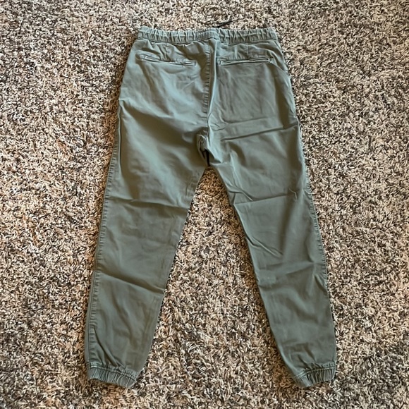 American Eagle Green Twill Joggers - Picture 2 of 2